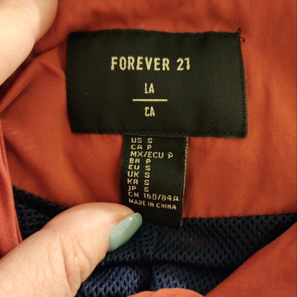 Forever 21 retro zip up windbreaker, navy, coral, small - Picture 5 of 6